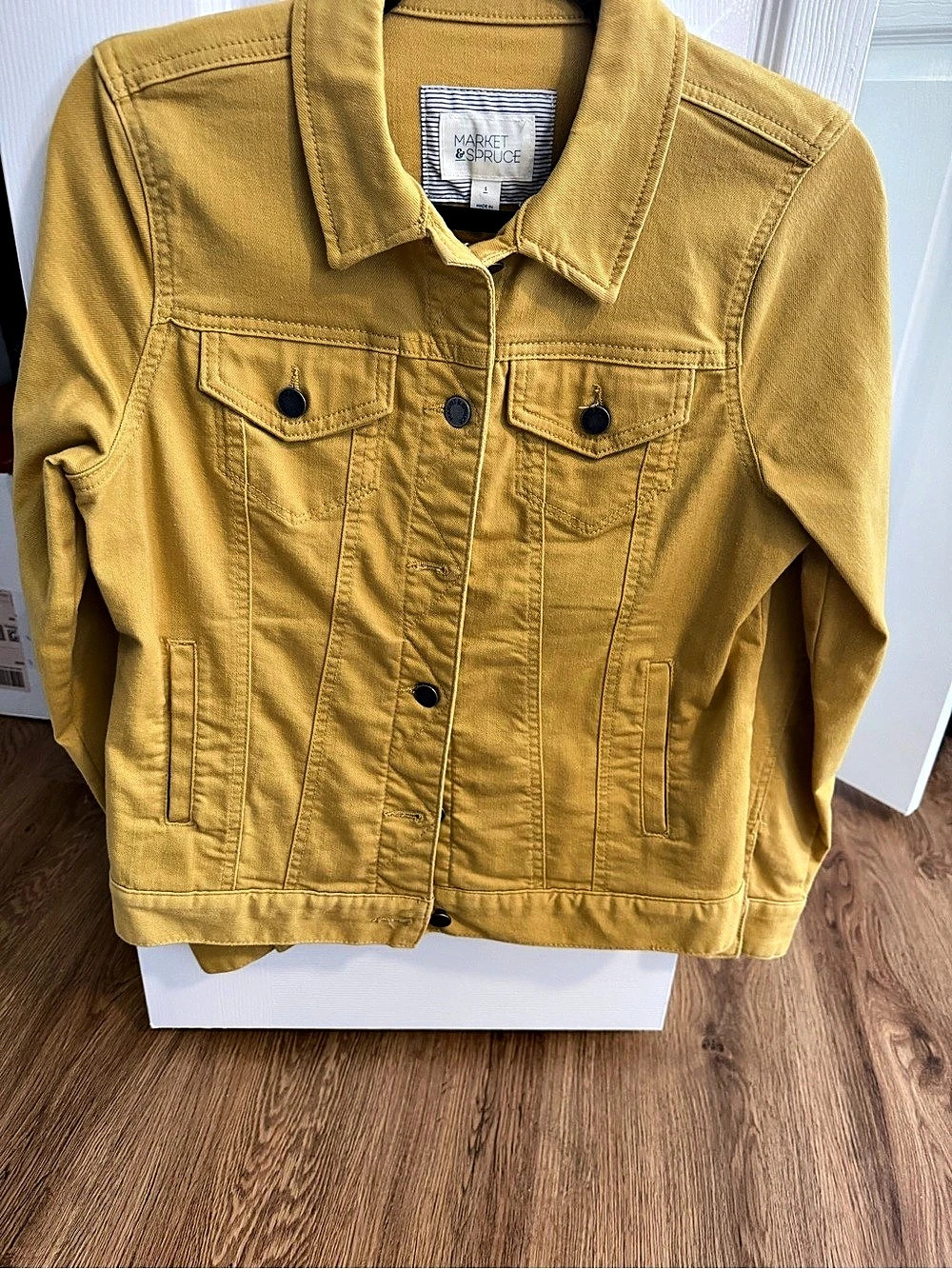 Market & Spruce Yellow Jean Jacket Size Small Like New